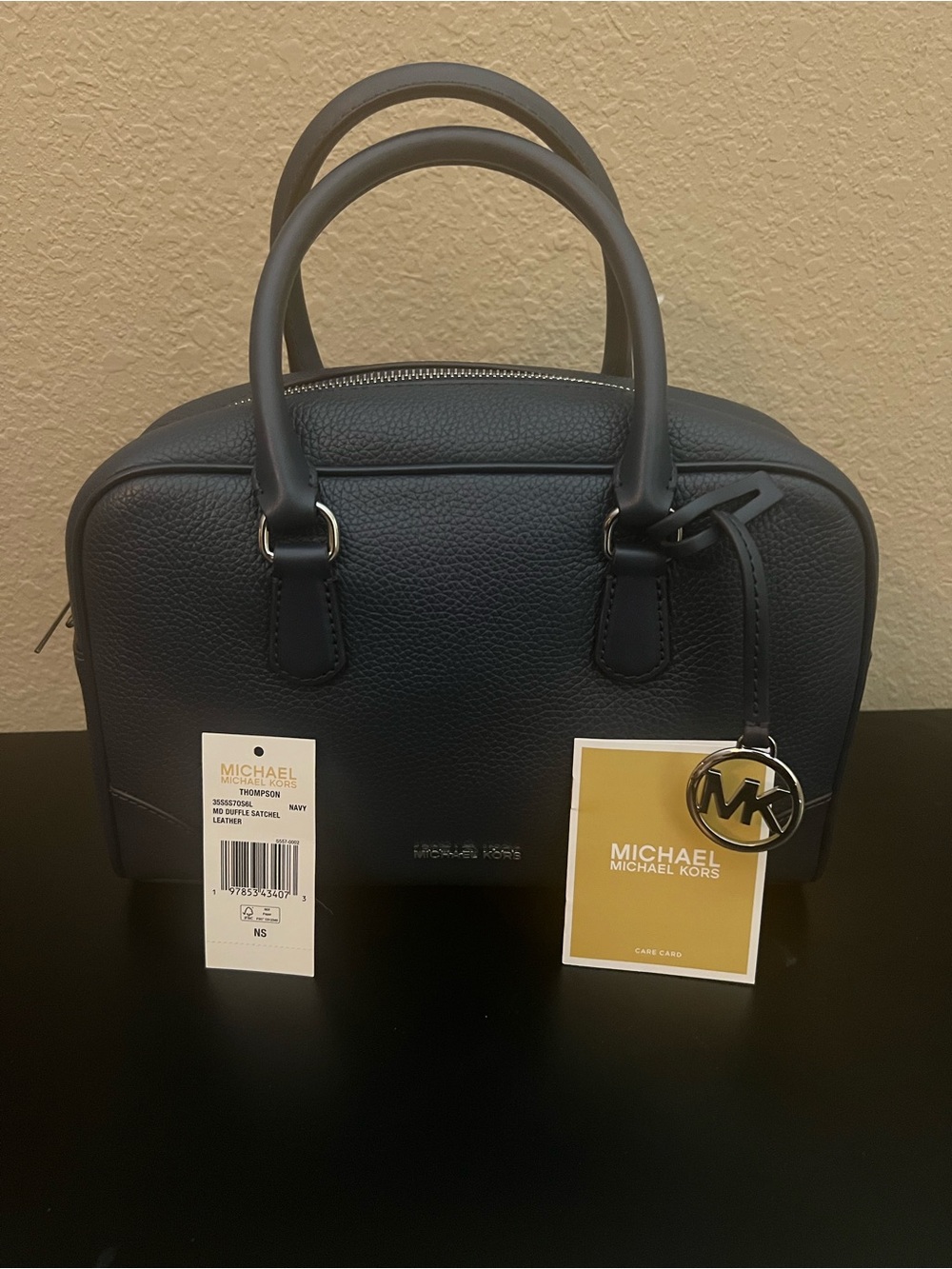 Michael Kors Navy Thompson Medium Pebbled Leather Satchel with MK Charm - Picture 1 of 7